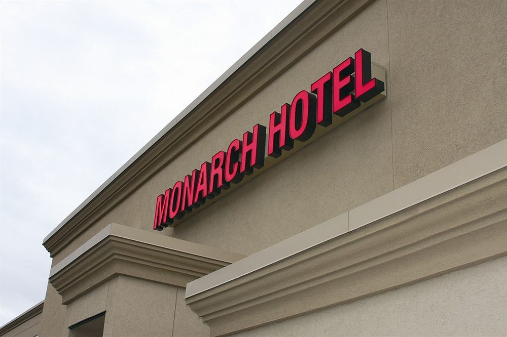 Monarch Hotel & Conference Center Клакамас Экстерьер фото
